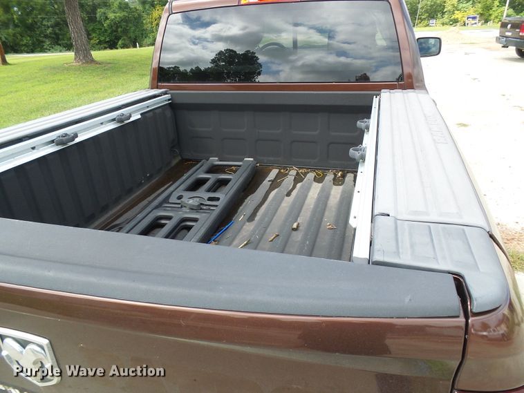 image for item DG2094 2013 Dodge Ram 1500  Crew Cab pickup truck