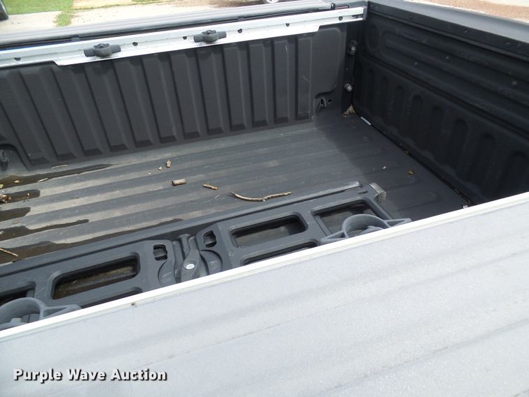 image for item DG2094 2013 Dodge Ram 1500  Crew Cab pickup truck