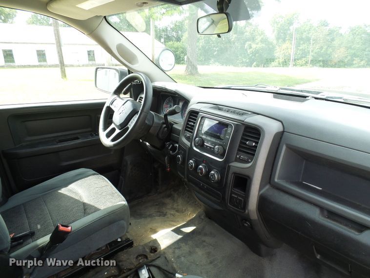 image for item DG2094 2013 Dodge Ram 1500  Crew Cab pickup truck