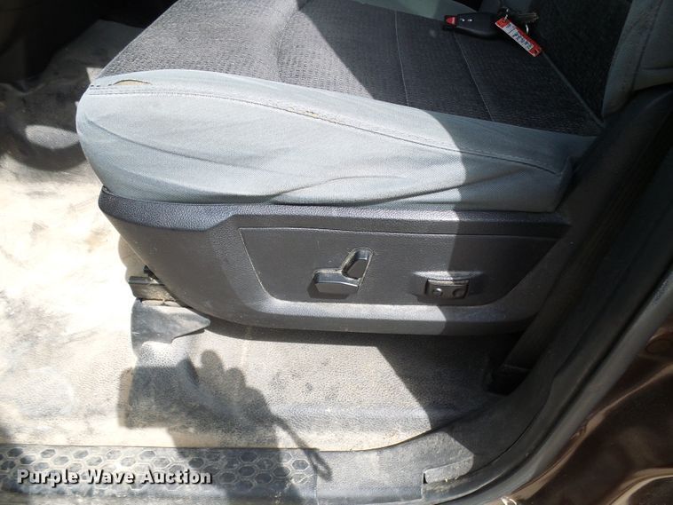 image for item DG2094 2013 Dodge Ram 1500  Crew Cab pickup truck