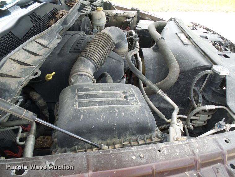 image for item DG2094 2013 Dodge Ram 1500  Crew Cab pickup truck