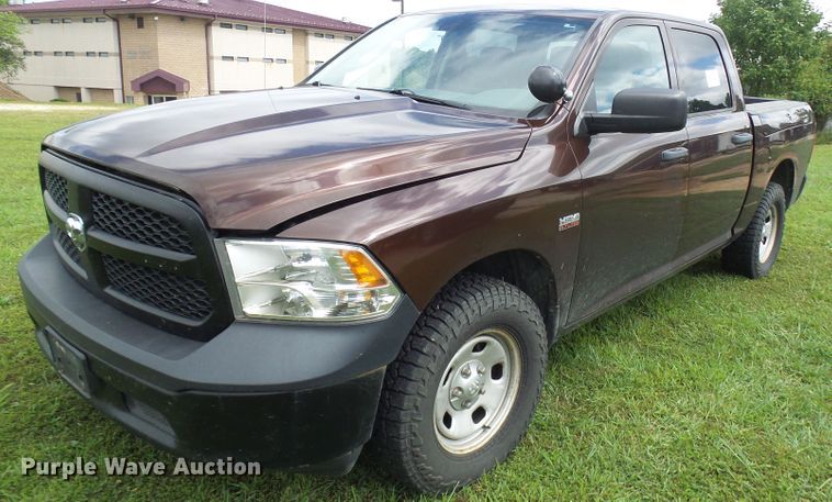 image for item DG2095 2013 Dodge Ram 1500  Crew Cab pickup truck