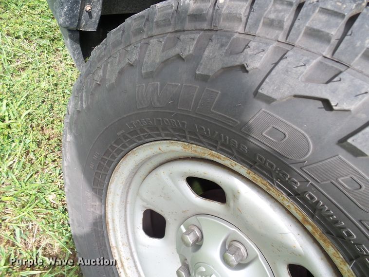 image for item DG2095 2013 Dodge Ram 1500  Crew Cab pickup truck