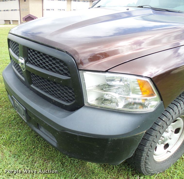 image for item DG2095 2013 Dodge Ram 1500  Crew Cab pickup truck