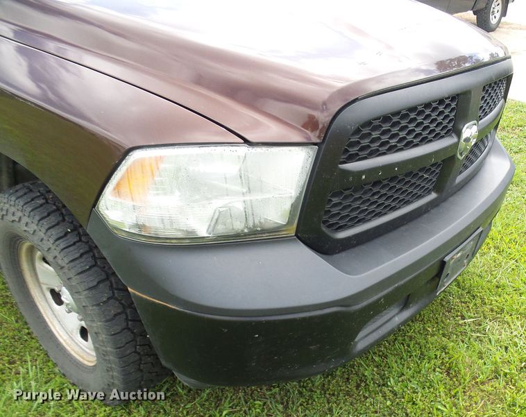 image for item DG2095 2013 Dodge Ram 1500  Crew Cab pickup truck