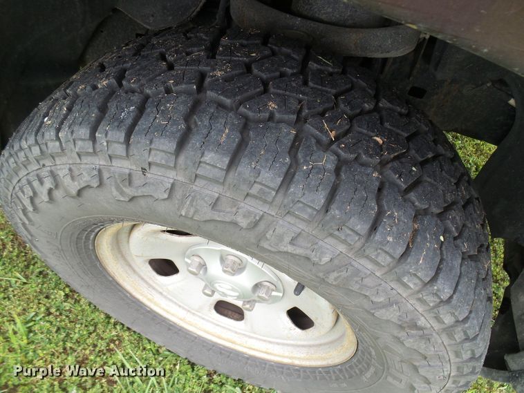 image for item DG2095 2013 Dodge Ram 1500  Crew Cab pickup truck