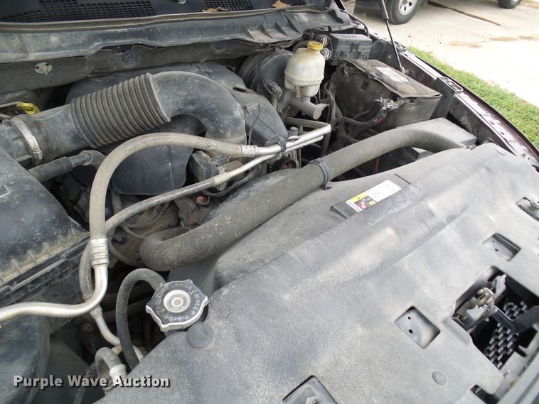 image for item DG2095 2013 Dodge Ram 1500  Crew Cab pickup truck