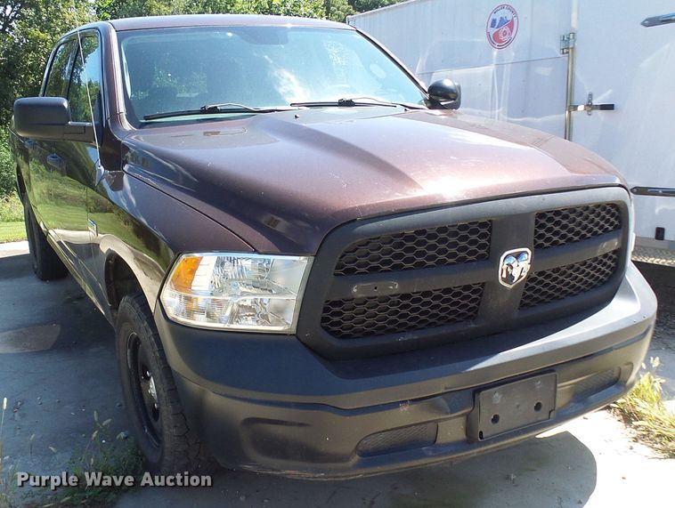 image for item DG2096 2013 Dodge Ram 1500  Crew Cab pickup truck