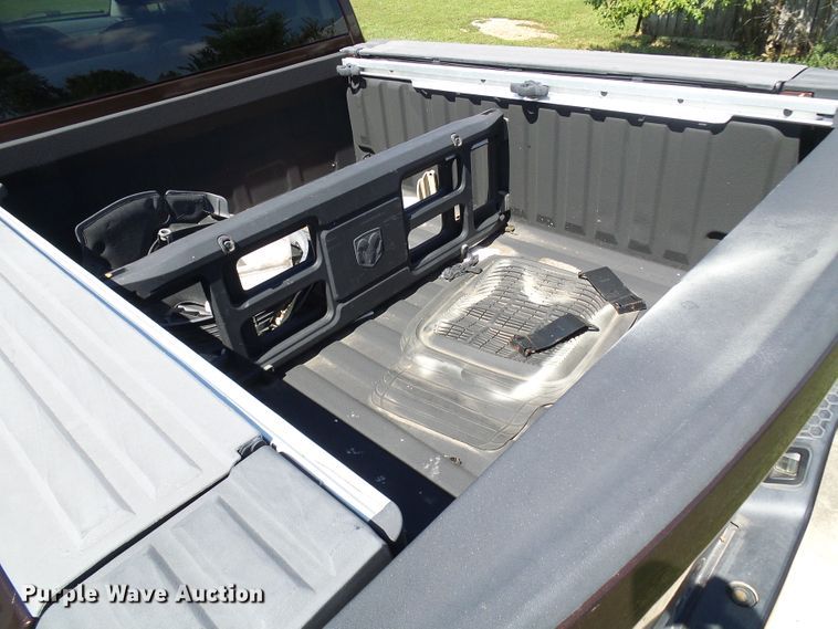 image for item DG2096 2013 Dodge Ram 1500  Crew Cab pickup truck