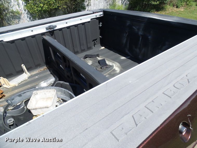 image for item DG2096 2013 Dodge Ram 1500  Crew Cab pickup truck