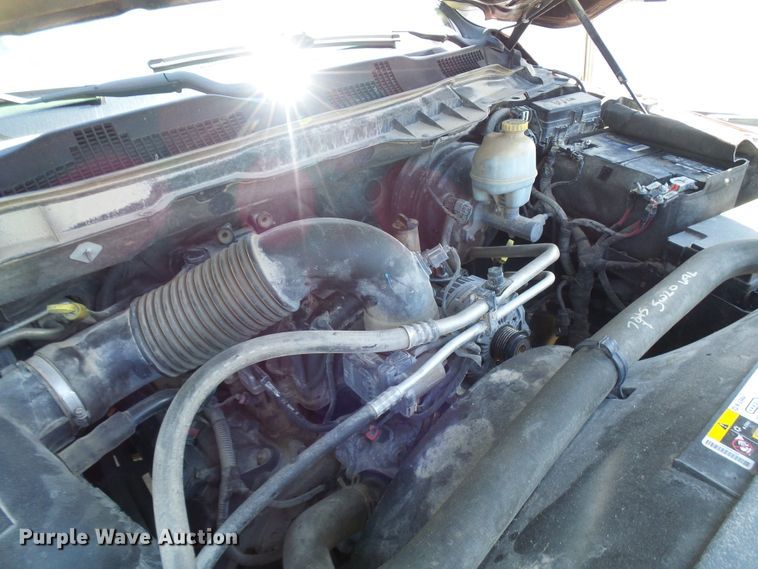 image for item DG2096 2013 Dodge Ram 1500  Crew Cab pickup truck