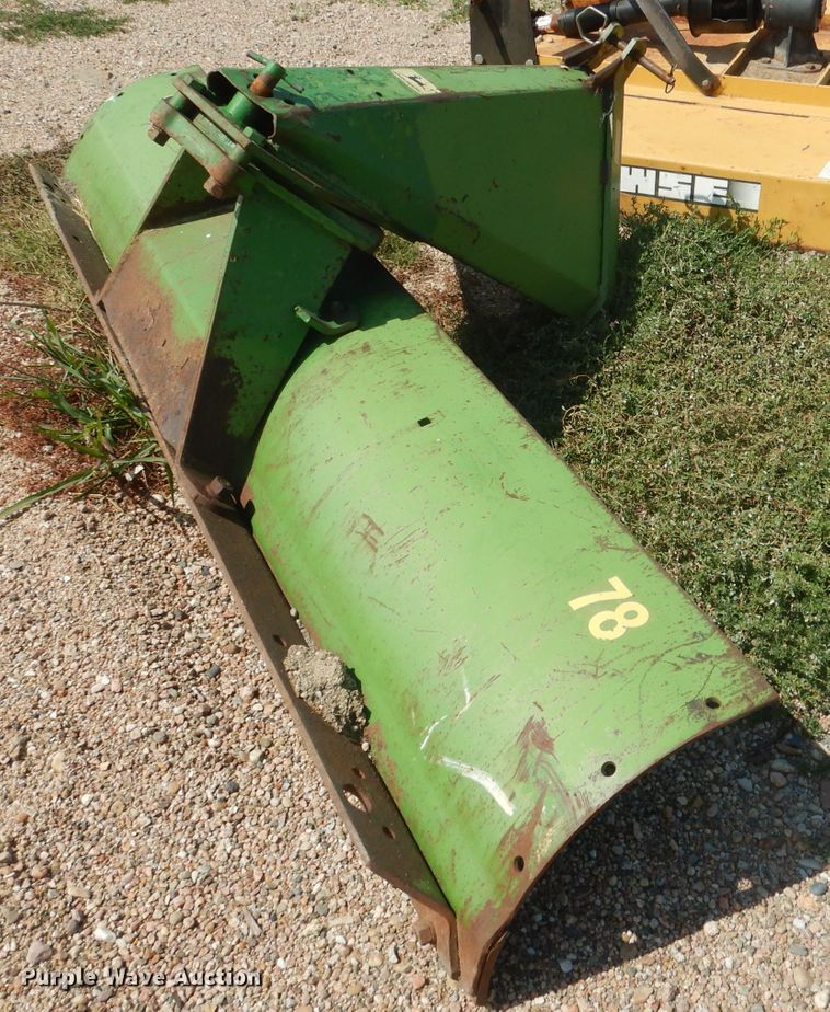 image for item DG4537 John Deere 86"W blade