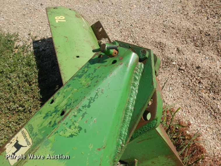 image for item DG4537 John Deere 86"W blade