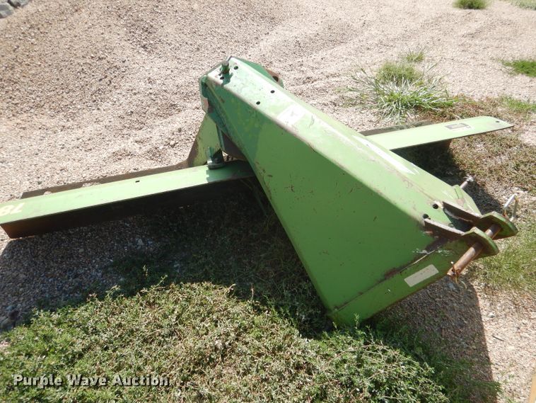 image for item DG4537 John Deere 86"W blade