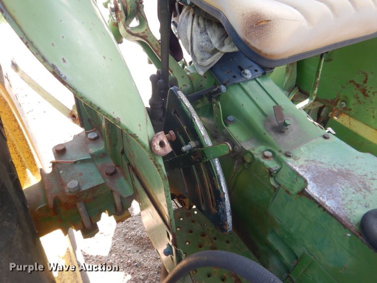 image for item DG4540 John Deere 830  tractor