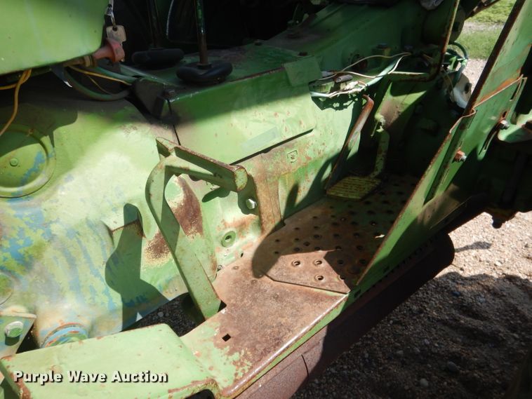 image for item DG4540 John Deere 830  tractor