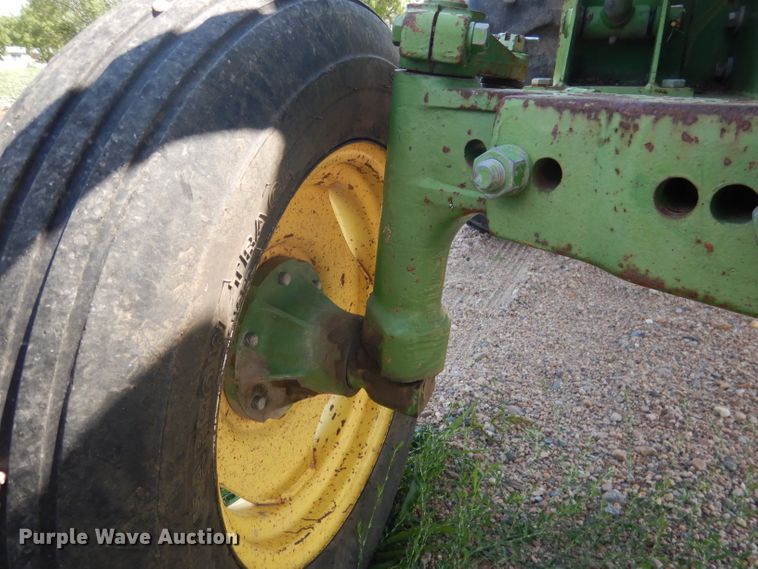 image for item DG4540 John Deere 830  tractor