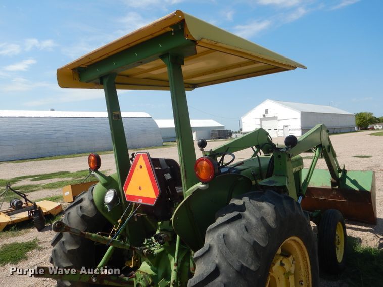 image for item DG4540 John Deere 830  tractor