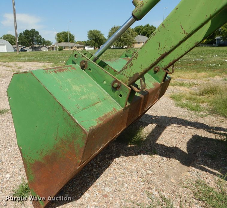 image for item DG4540 John Deere 830  tractor