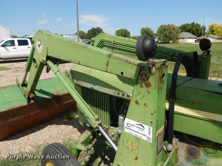 image for item DG4540 John Deere 830  tractor