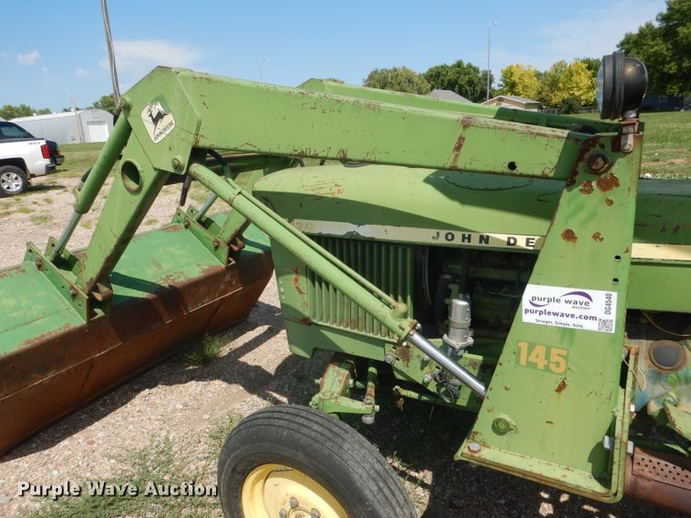 image for item DG4540 John Deere 830  tractor