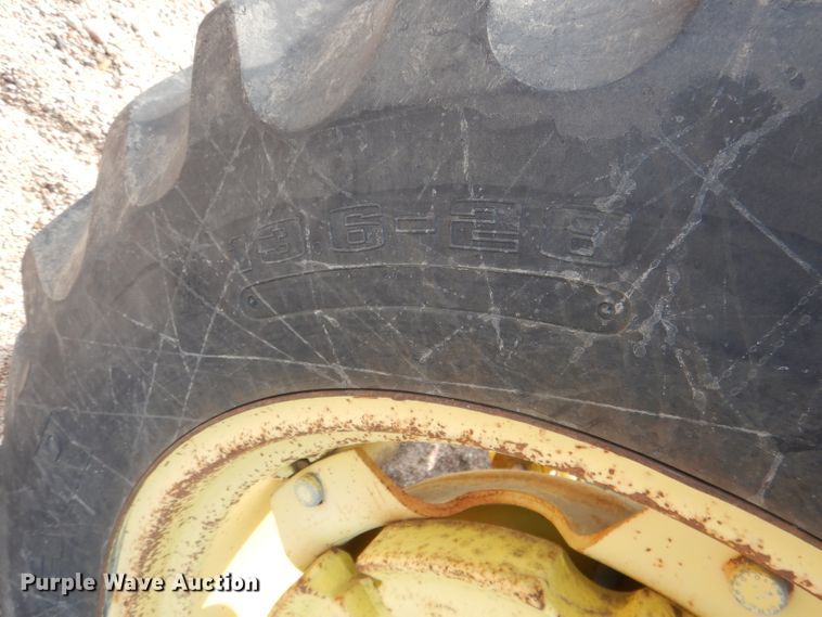 image for item DG4540 John Deere 830  tractor