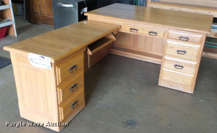 image for item DH3901 Two piece corner desk