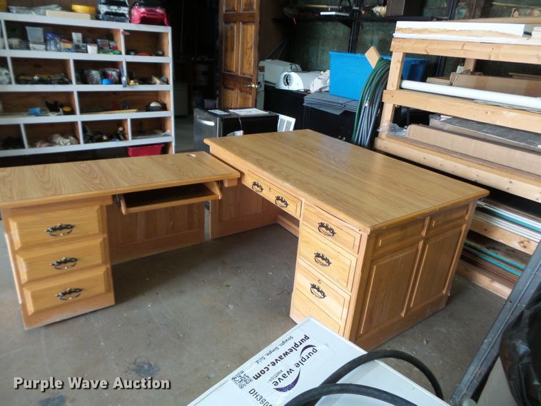 image for item DH3901 Two piece corner desk