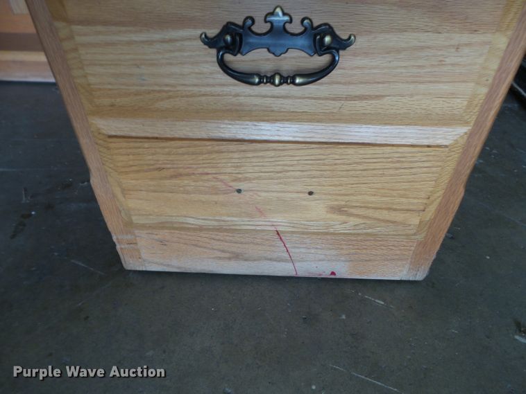 image for item DH3901 Two piece corner desk