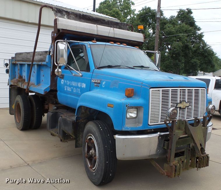 image for item DH3903 1993 Chevrolet Kodiak C5500  dump truck