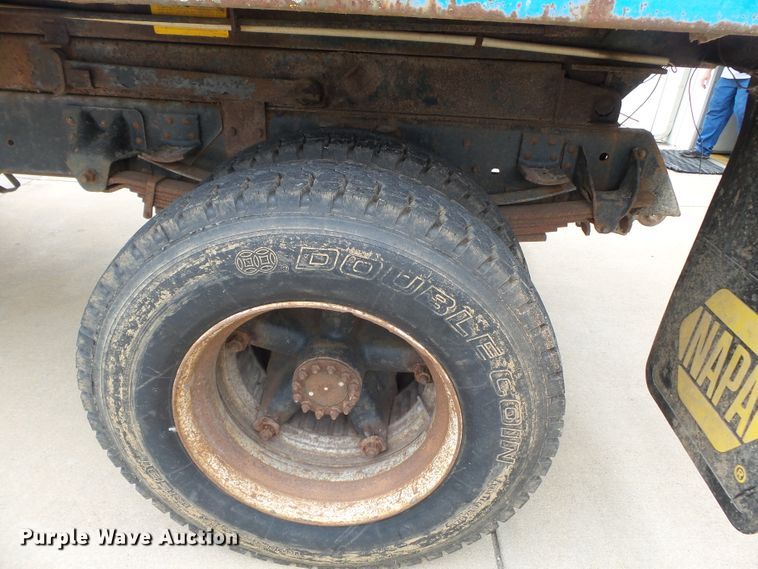 image for item DH3903 1993 Chevrolet Kodiak C5500  dump truck