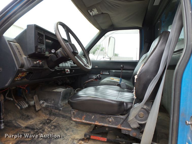 image for item DH3903 1993 Chevrolet Kodiak C5500  dump truck