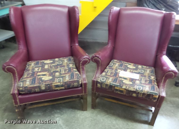 image for item DH3907 (2) chairs