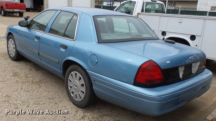 image for item DH3908 2009 Ford Crown Victoria Police Interceptor