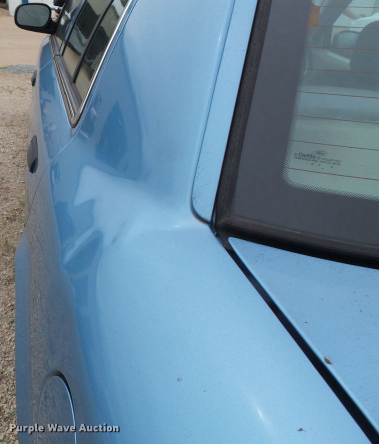 image for item DH3908 2009 Ford Crown Victoria Police Interceptor