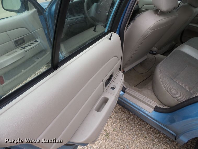 image for item DH3908 2009 Ford Crown Victoria Police Interceptor