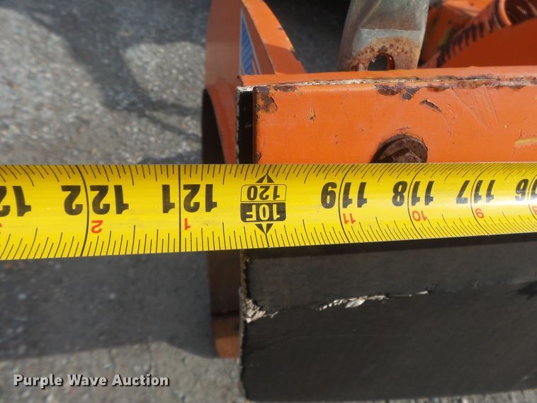 image for item DH3919 2004 Freightliner Business Class M2  dump truck