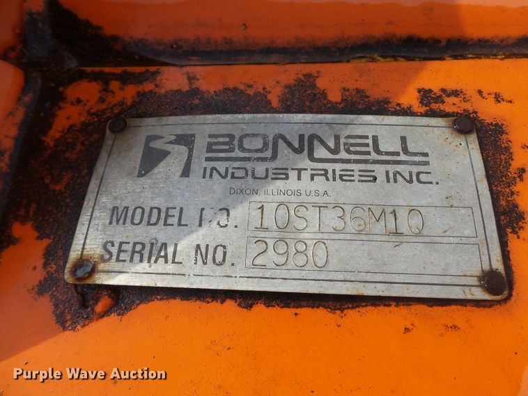 image for item DH3919 2004 Freightliner Business Class M2  dump truck