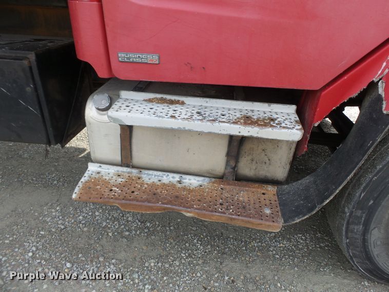 image for item DH3919 2004 Freightliner Business Class M2  dump truck