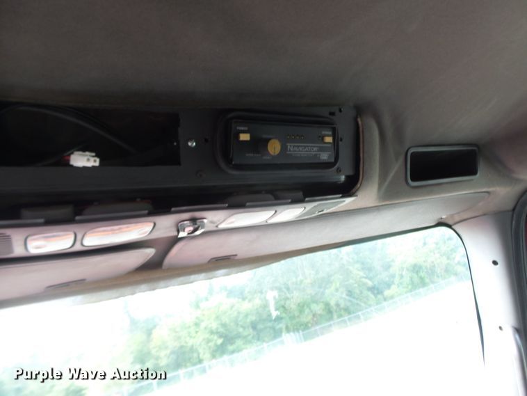 image for item DH3919 2004 Freightliner Business Class M2  dump truck