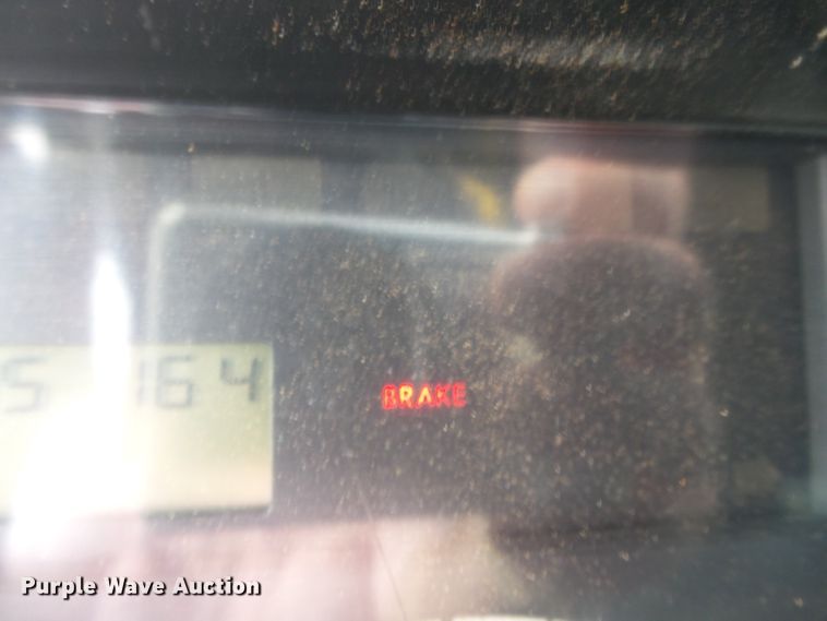 image for item DH3919 2004 Freightliner Business Class M2  dump truck