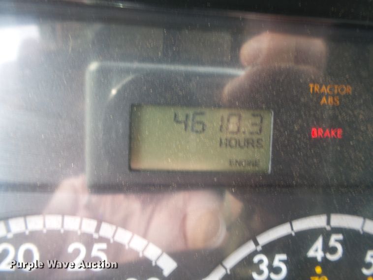 image for item DH3919 2004 Freightliner Business Class M2  dump truck