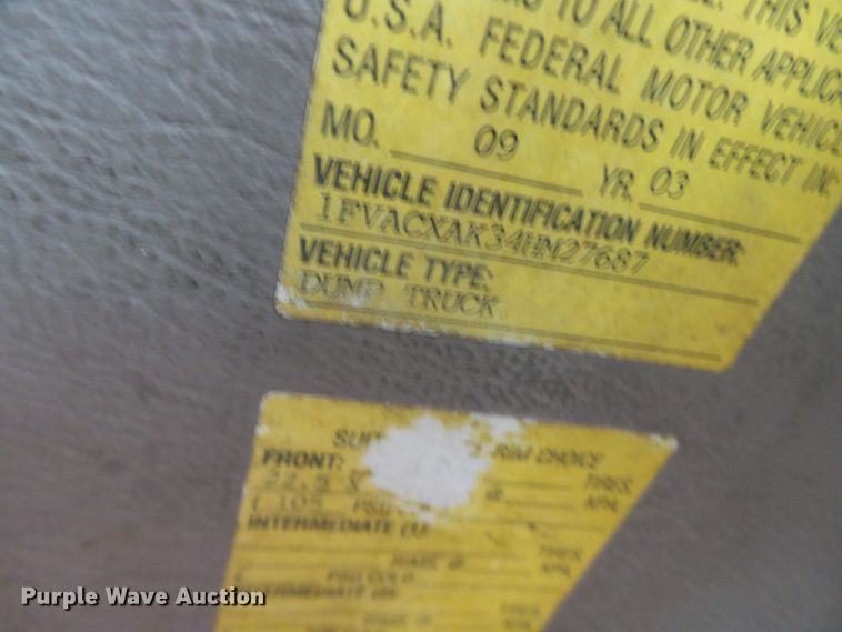 image for item DH3919 2004 Freightliner Business Class M2  dump truck