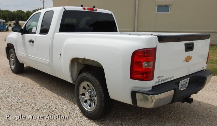 image for item DI7680 2013 Chevrolet Silverado 1500  Ext. Cab pickup truck