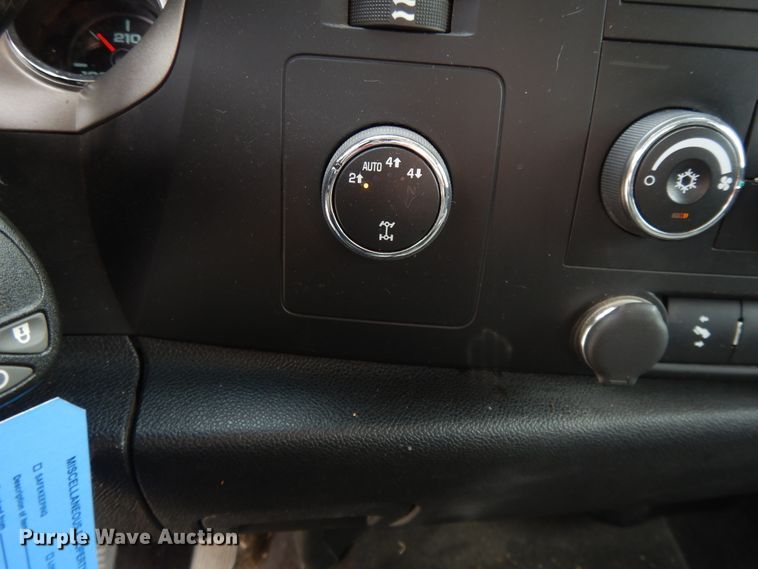 image for item DI7680 2013 Chevrolet Silverado 1500  Ext. Cab pickup truck