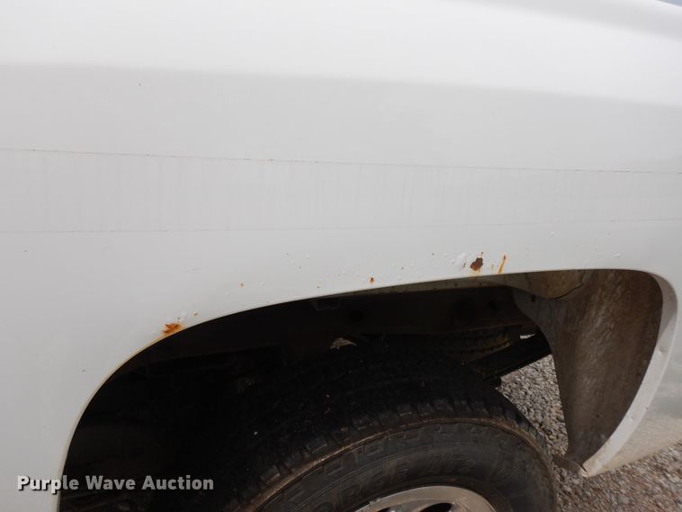 image for item DI7680 2013 Chevrolet Silverado 1500  Ext. Cab pickup truck