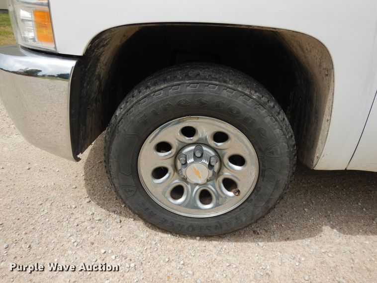 image for item DI7680 2013 Chevrolet Silverado 1500  Ext. Cab pickup truck