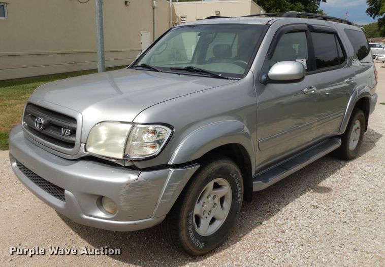 image for item DI7681 2002 Toyota Sequoia  SUV