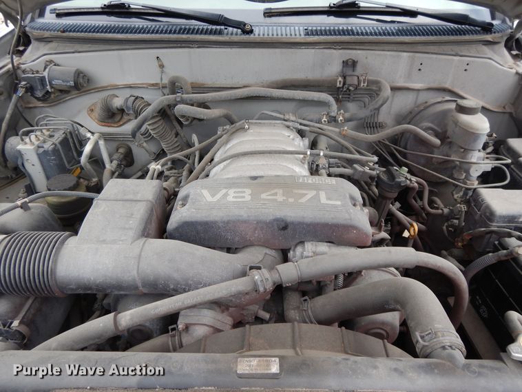 image for item DI7681 2002 Toyota Sequoia  SUV