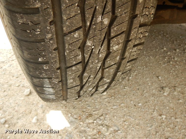 image for item DI7681 2002 Toyota Sequoia  SUV